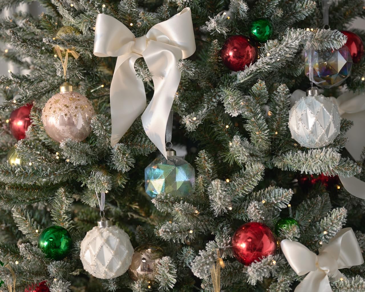 Papyrus 12 Piece Glass Ornament Set